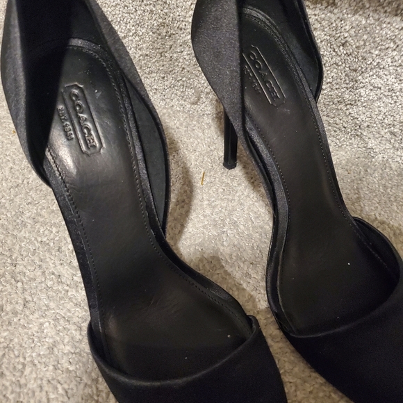 COACH HOLLIS SATIN HEELS 9.5 - Picture 2 of 10